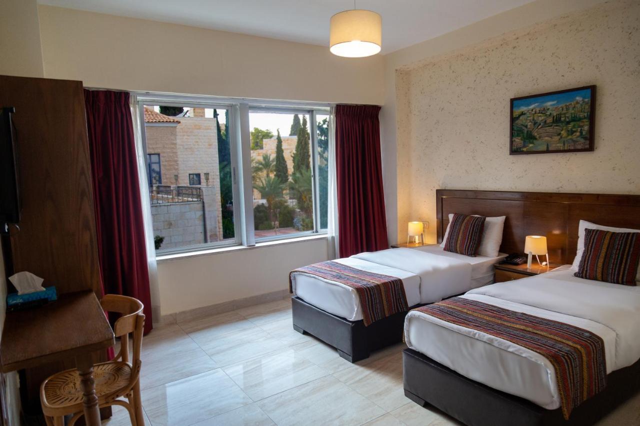 Hostel Antika